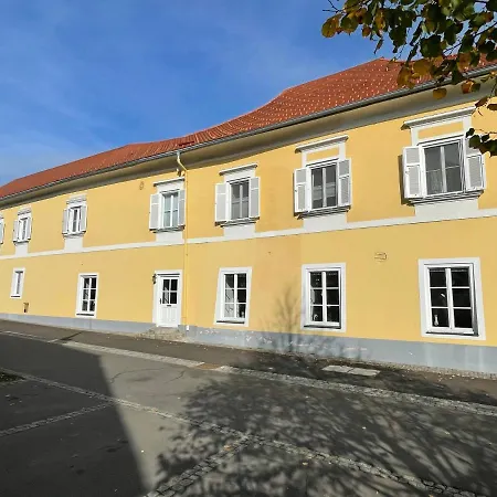 Sommer Apartment