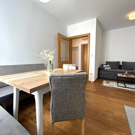 Sommer Apartment *